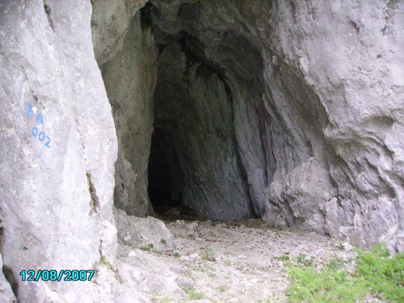 Lukina Pećina-Tajan