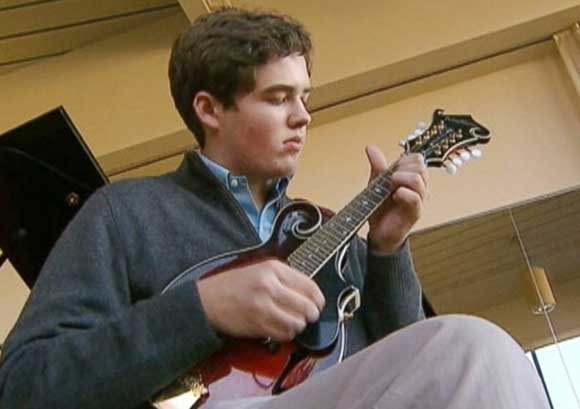 Medicinsko čudo: Tinejdžer nakon potresa mozga postao muzički genije
